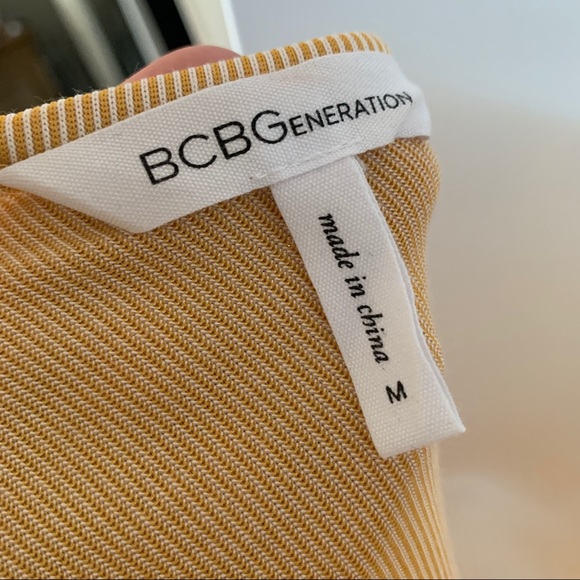 NWOT BCBGeneration Ribbed Knit Twist Back Tank - Picture 7 of 9